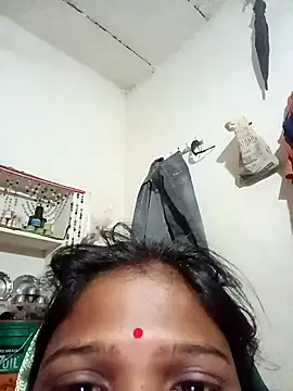 Snapshot of Hot_hat chatting on 11, 10, 2025 Hot hat online show from 11, 10, 2025