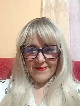 Amelialove42 online show from 9, 11, 2025