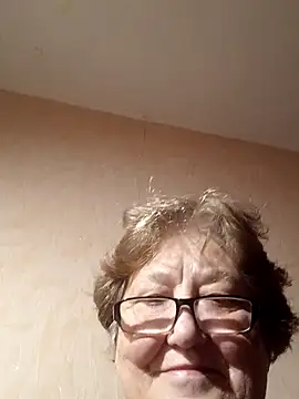 Snapshot of Katherine735 chatting on 26, 10, 2025 Katherine735 online show from 26, 10, 2025