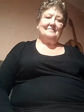 Snapshot of Katherine735 chatting on 4, 12, 2025 Katherine735 online show from 4, 12, 2025