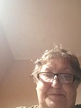 Snapshot of Katherine735 chatting on 13, 1, 2026 Katherine735 online show from 13, 1, 2026