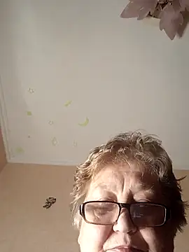 Snapshot of Katherine735 chatting on 16, 1, 2026 Katherine735 online show from 16, 1, 2026