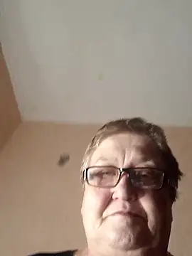 Snapshot of Katherine735 chatting on 19, 2, 2026 Katherine735 online show from 19, 2, 2026