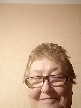 Snapshot of Katherine735 chatting on 5, 3, 2026 Katherine735 online show from 5, 3, 2026