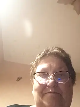 Snapshot of Katherine735 chatting on 7, 4, 2026 Katherine735 online show from 7, 4, 2026