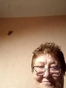 Snapshot of Katherine735 chatting on 14, 4, 2026 Katherine735 online show from 14, 4, 2026
