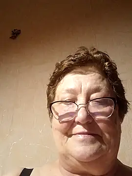 Snapshot of Katherine735 chatting on 8, 5, 2026 Katherine735 online show from 8, 5, 2026