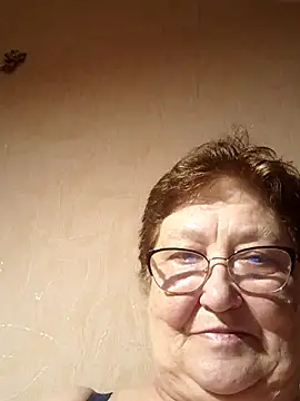 Snapshot of Katherine735 chatting on 19, 5, 2026 Katherine735 online show from 19, 5, 2026