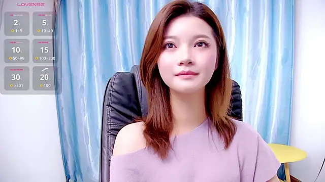 niannian6373 online show from 13, 10, 2025