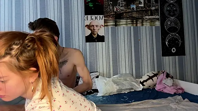 EmiliaCouple online show from 6, 3, 2026