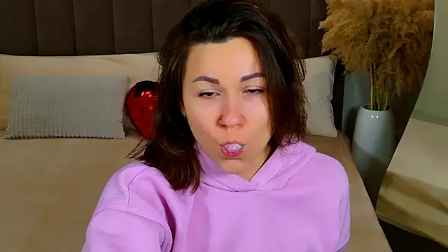 EdenSolis online show from 24, 4, 2026