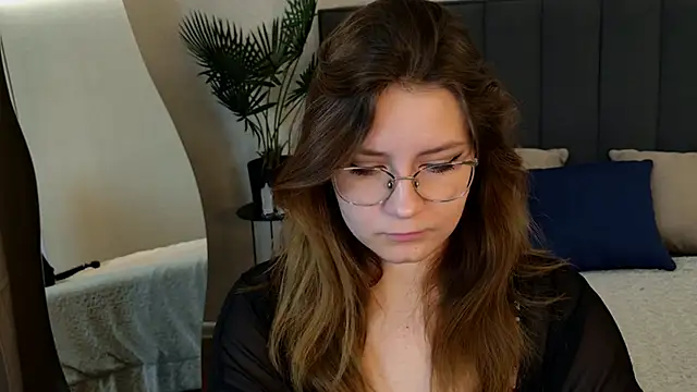 Snapshot of Briarx chatting on 5, 11, 2025 Briarx online show from 5, 11, 2025