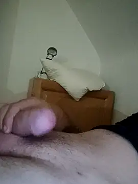 Snapshot of Alexszader36 chatting on 10, 10, 2025 Alexszader36 online show from 10, 10, 2025