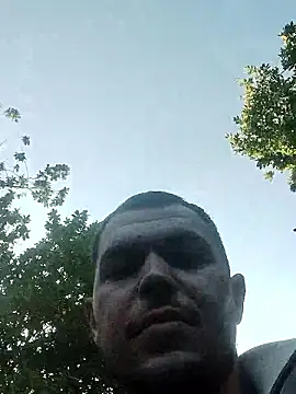 Snapshot of Alexszader36 chatting on 12, 10, 2025 Alexszader36 online show from 12, 10, 2025