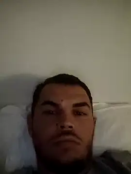 Snapshot of Alexszader36 chatting on 16, 10, 2025 Alexszader36 online show from 16, 10, 2025