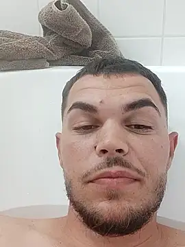 Snapshot of Alexszader36 chatting on 22, 10, 2025 Alexszader36 online show from 22, 10, 2025