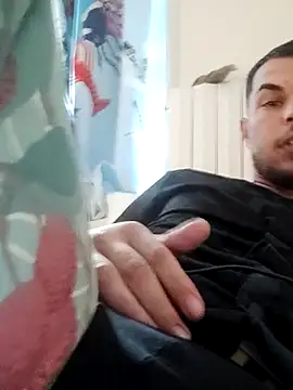 Snapshot of Alexszader36 chatting on 23, 10, 2025 Alexszader36 online show from 23, 10, 2025