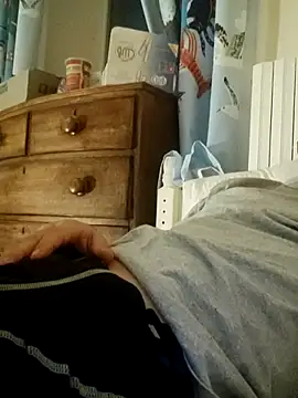 Snapshot of Alexszader36 chatting on 3, 11, 2025 Alexszader36 online show from 3, 11, 2025