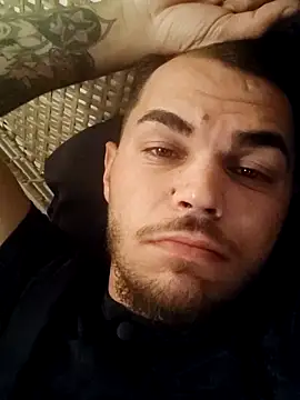 Snapshot of Alexszader36 chatting on 18, 11, 2025 Alexszader36 online show from 18, 11, 2025