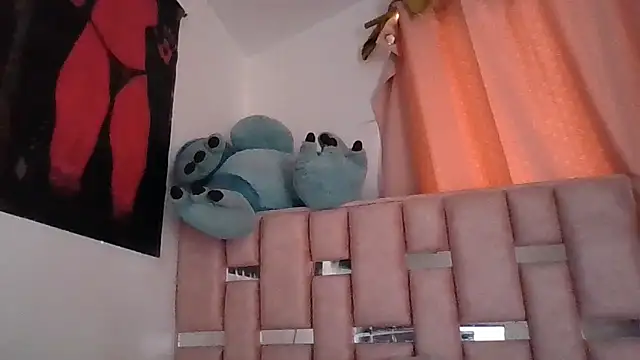 abby moss 2 online show from 11, 11, 2025