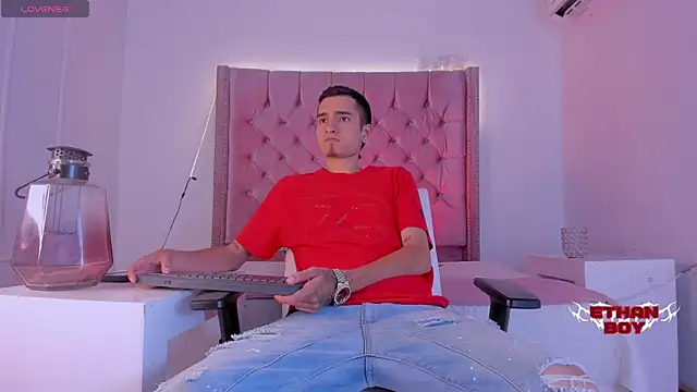 Ethan Boy  online show from 21, 10, 2025