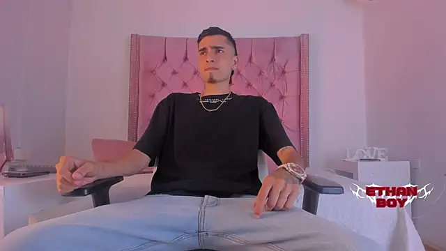 Ethan Boy  online show from 27, 10, 2025