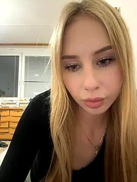 Snapshot of JudithCarly chatting on 14, 11, 2025 JudithCarly online show from 14, 11, 2025