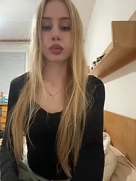 Snapshot of JudithCarly chatting on 21, 12, 2025 JudithCarly online show from 21, 12, 2025