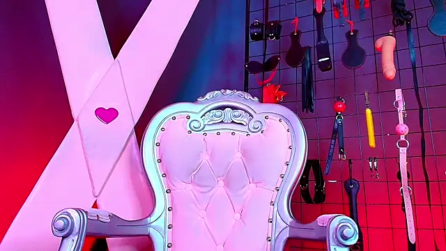 Bela sophie  online show from 18, 10, 2025