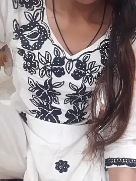 Khushi rani online show from 4, 4, 2026