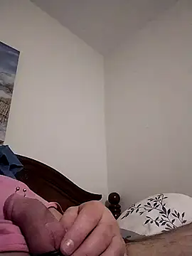 Snapshot of shyguy8569 chatting on 16, 11, 2025 shyguy8569 online show from 16, 11, 2025