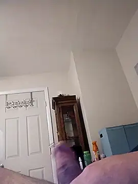 Snapshot of shyguy8569 chatting on 21, 11, 2025 shyguy8569 online show from 21, 11, 2025