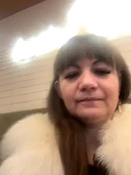 Butterfly8385 online show from 20, 12, 2025