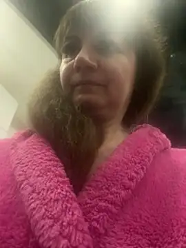 Butterfly8385 online show from 26, 2, 2026