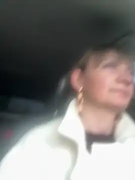 Butterfly8385 online show from 7, 4, 2026