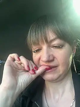 Snapshot of Butterfly8385 chatting on 9, 6, 2026 Butterfly8385 online show from 9, 6, 2026