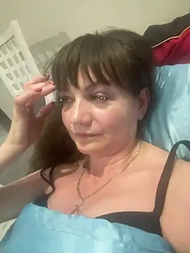 Snapshot of Butterfly8385 chatting on 10, 6, 2026 Butterfly8385 online show from 10, 6, 2026