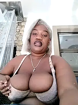 SweetBedroomEyez online show from 4, 7, 2026