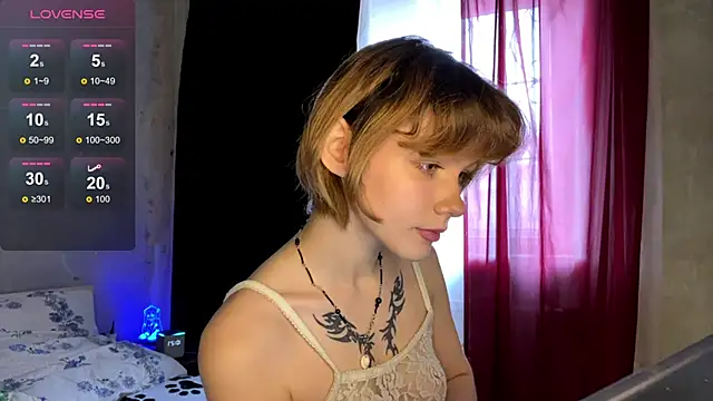 Snapshot of Kate_mikki chatting on 25, 10, 2025 Kate mikki online show from 25, 10, 2025