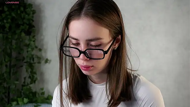 MonetLeitman online show from 26, 4, 2026