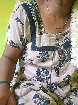 Snapshot of tamil_kanaka chatting on 11, 6, 2026 tamil kanaka online show from 11, 6, 2026