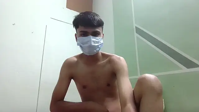 lil-twink19 online show from 28, 10, 2025