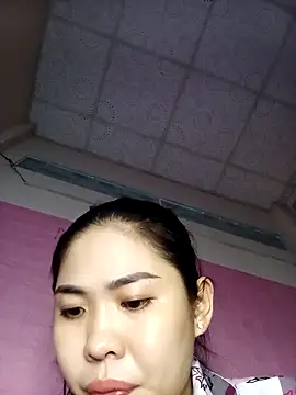 Snapshot of Cherry_pusy99 chatting on 8, 11, 2025 Cherry pusy99 online show from 8, 11, 2025