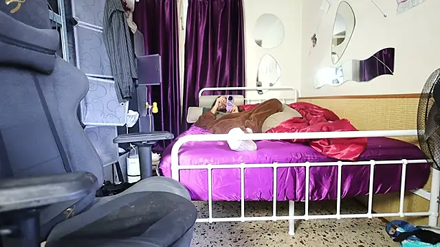 maddy kinky online show from 12, 10, 2025