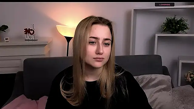 Lulu   Moon online show from 12, 3, 2026