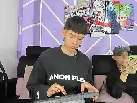 heyy noah11 online show from 3, 4, 2026