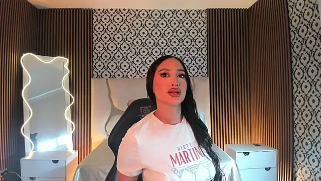 BEELLA TAY1 online show from 21, 4, 2026