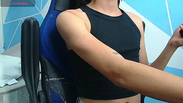 isabellaqueens online show from 15, 4, 2026