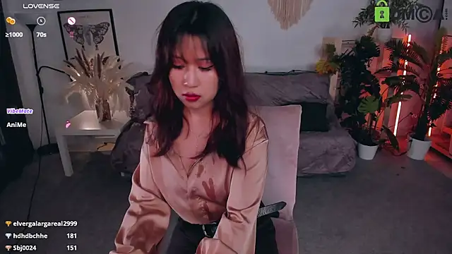 Erika Kim online show from 13, 7, 2026
