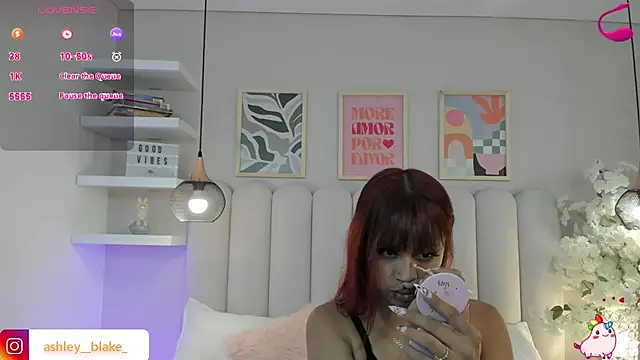 Snapshot of Isabella__gonzalez_ chatting on 29, 11, 2025 Isabella gonzalez online show from 29, 11, 2025